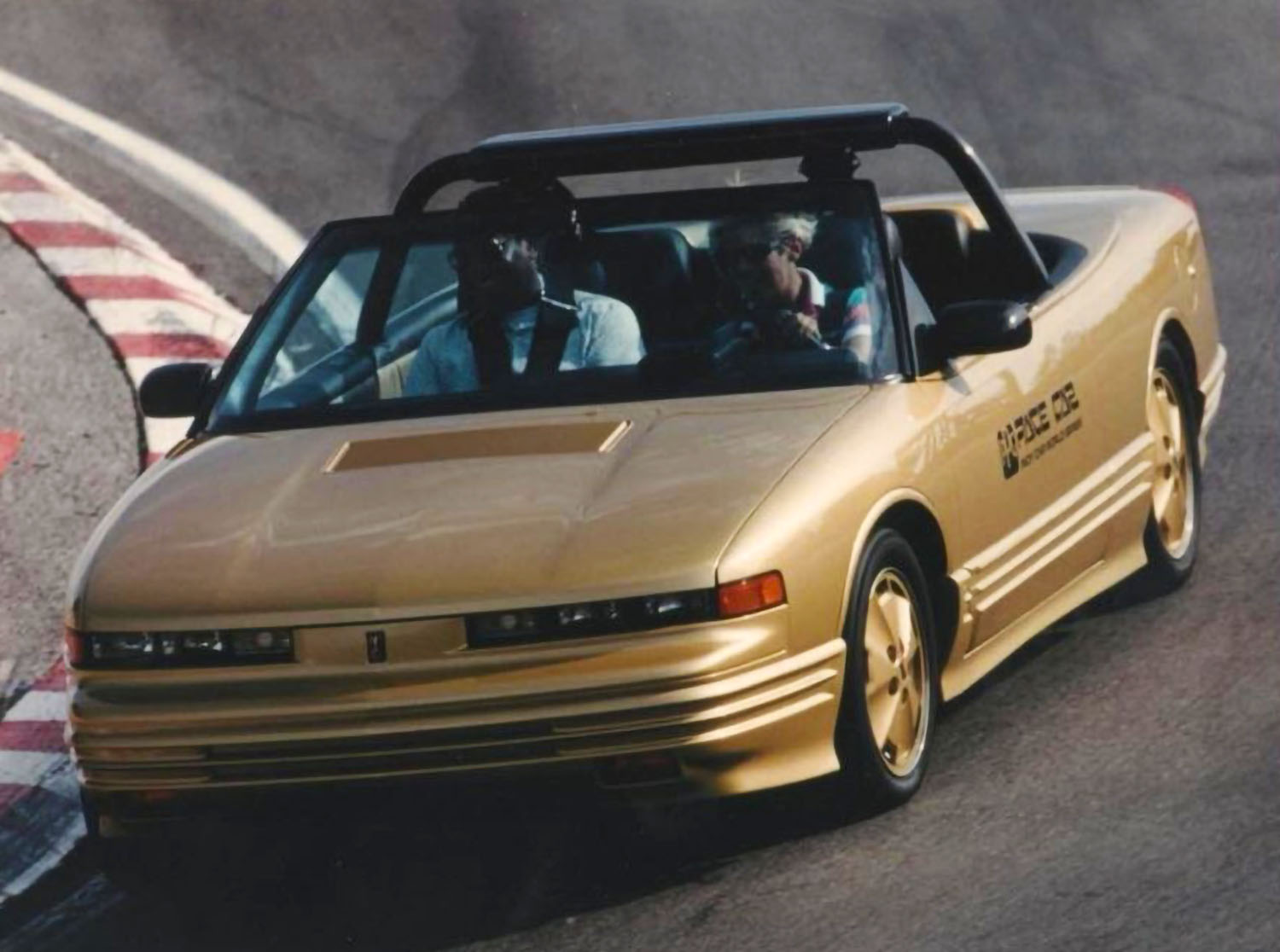1992 Body style Oldsmobile PPG Pace Car