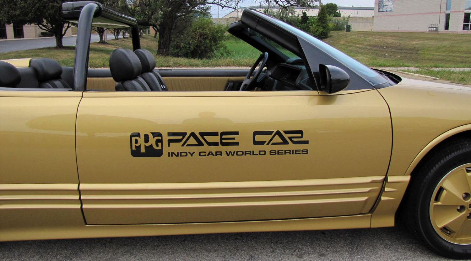 1992 Body style Oldsmobile PPG Pace Car