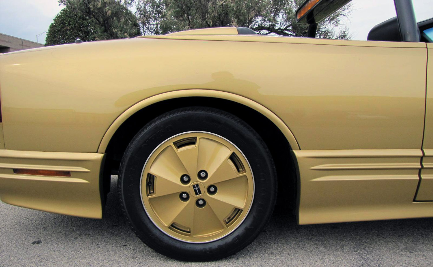 1992 Body style Oldsmobile PPG Pace Car